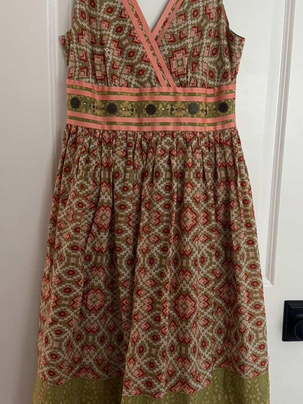 Robbie Bee Olive and Coral Printed Midi Dress Size 6Womens